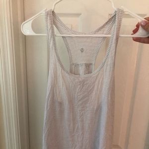 Lulu Lemon tie back tank top size 6